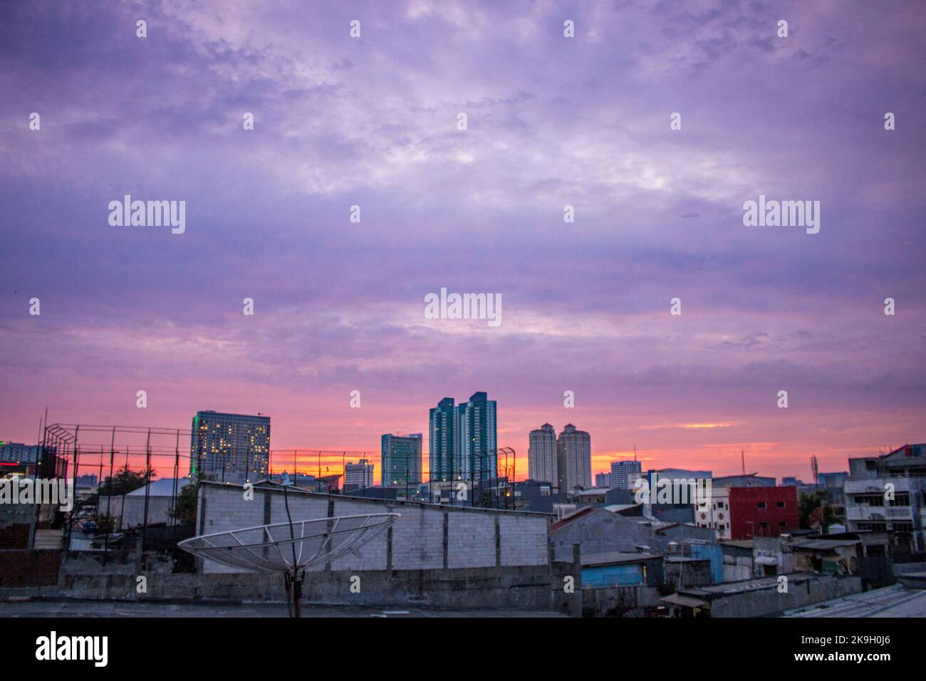 sunrise landscape rooftop Stock Photo - Alamy
