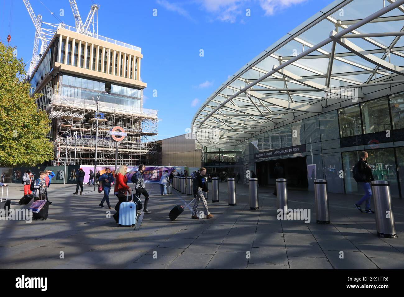 Construction of the new Google 'landscaper' on Kings Boulevard by Kings ...