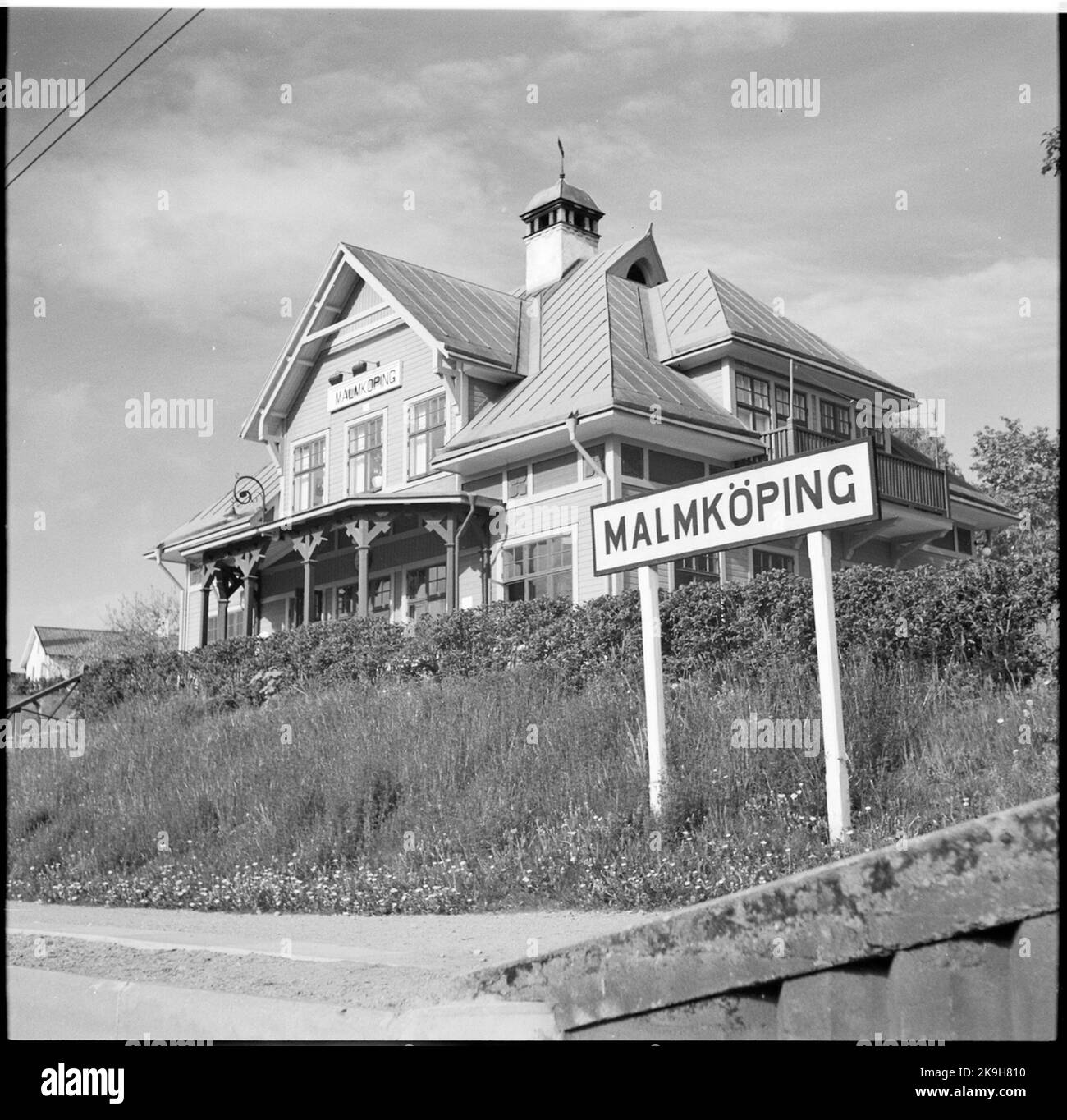 Malmköping station house Stock Photo Alamy
