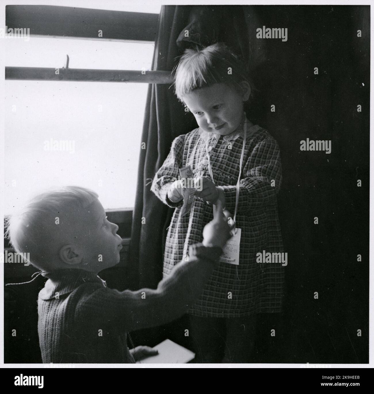 Wwii children evacuation train hi-res stock photography and images - Alamy