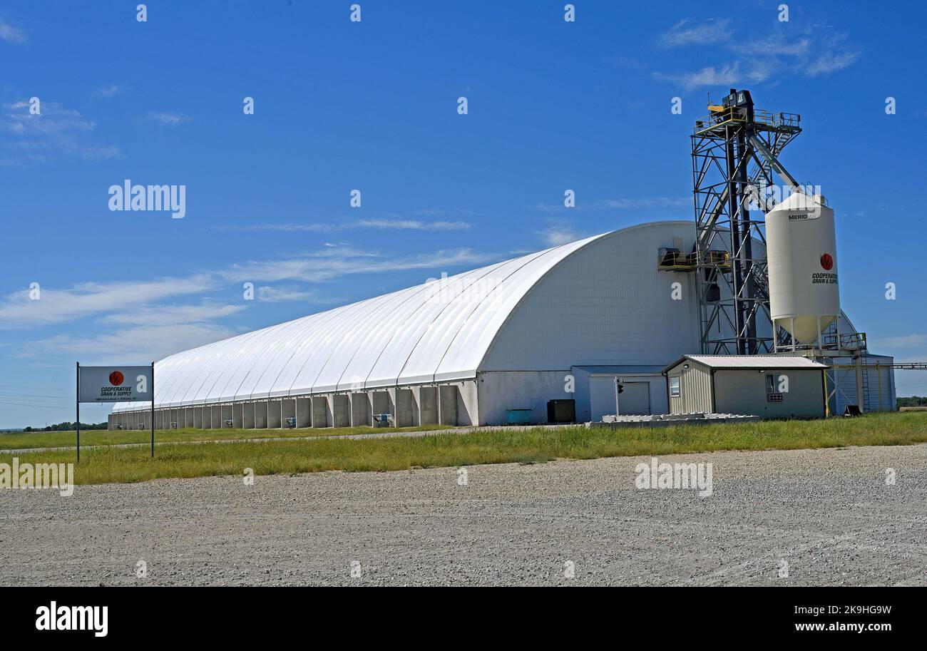 HILLSBORO, KANSAS SEPTEMBER 19, 2022The CoOp Grain and Supply grain