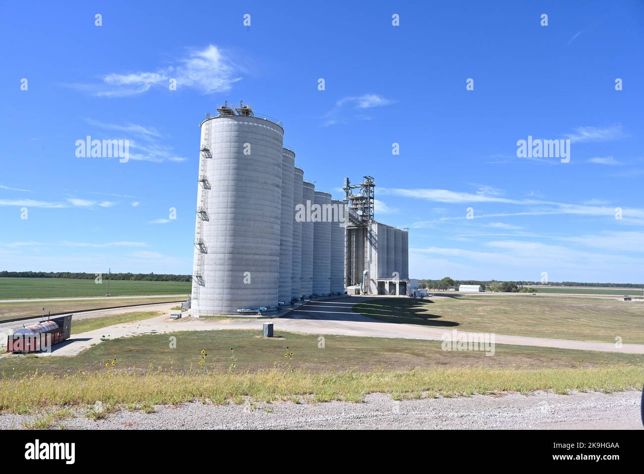 CANTON, KANSAS SEPTEMBER 19, 2022The Producer AG grain coop elevator