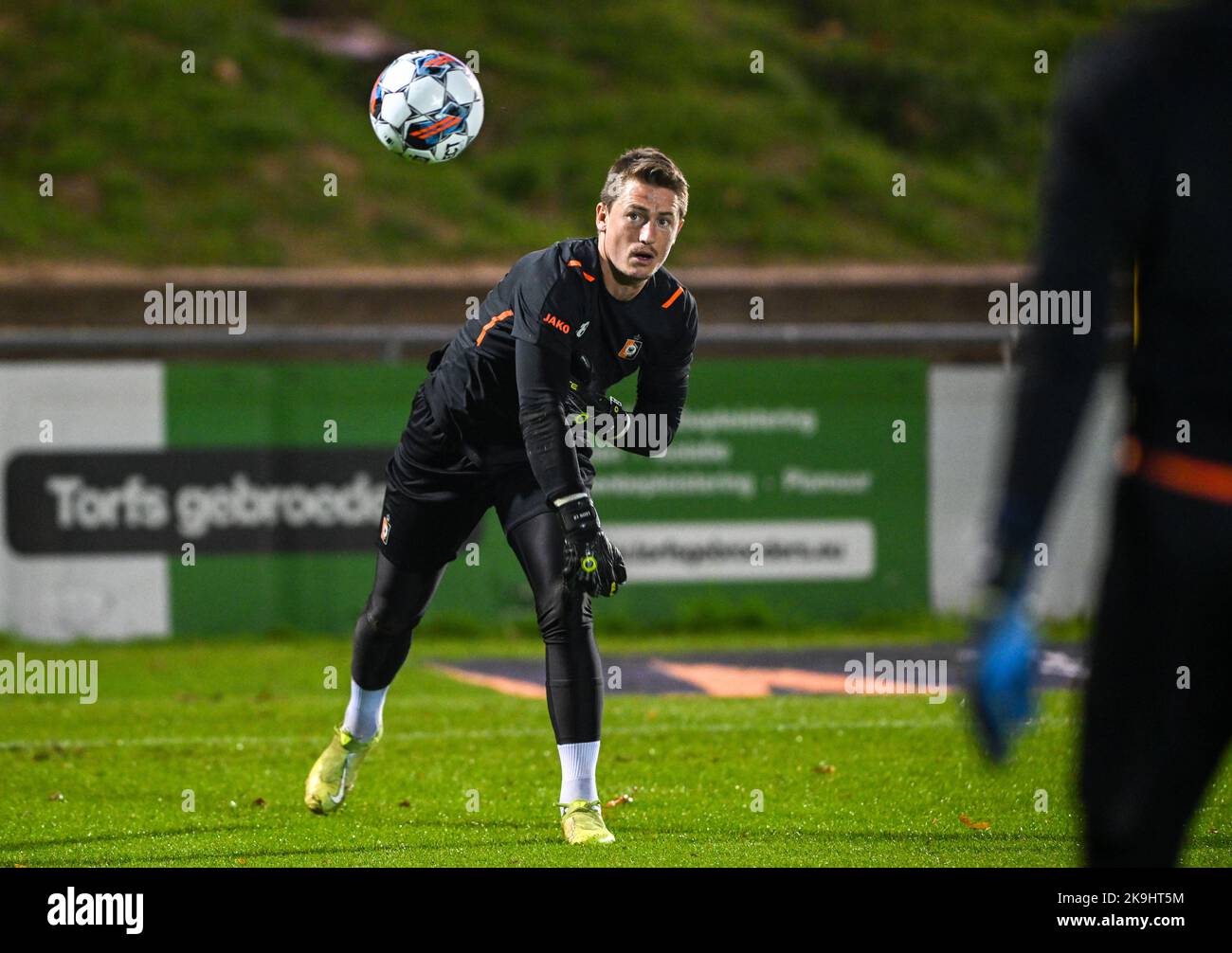 goalkeeper William Dutoit (28) of Deinze pictured during warming up of