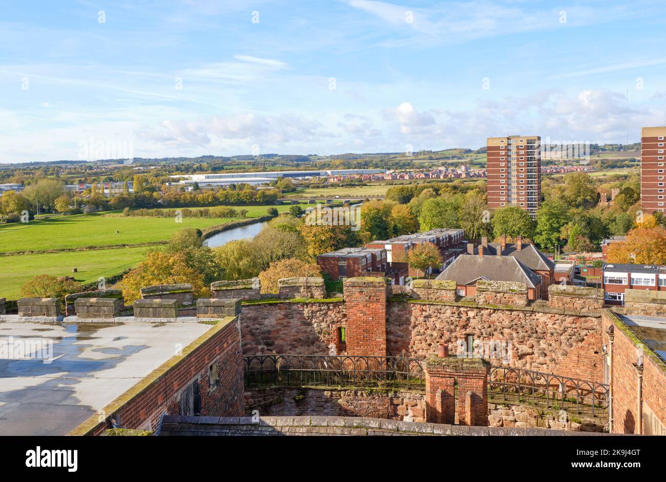 High rise flats tamworth staffordshire hi-res stock photography and ...