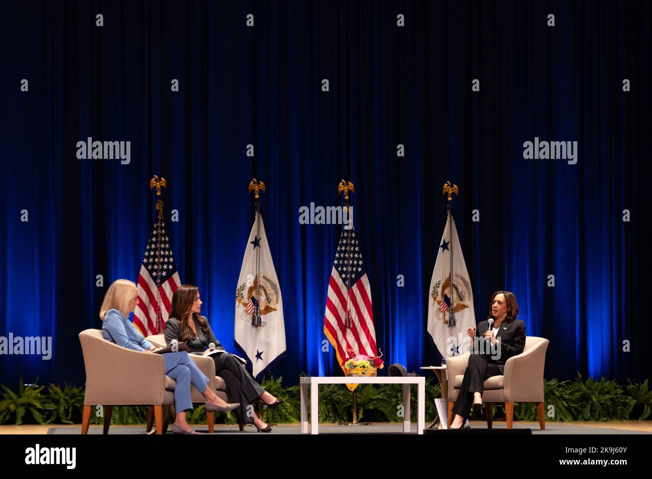 Bryn Mawr, United States. 28th Oct, 2022. US Vice President Kamala Harris speaks during a conversation on protecting reproductive rights with Congresswoman Mary Gay Scanlon ( D-PA-05) and Sophia Bush at Bryn Mawr College in Bryn Mawr, Pennsylvania, US on Friday, Oct 28, 2022. The Biden administration has sought to spotlight efforts to protect abortion access after the Supreme Court struck down Roe v. Wade earlier this year, the landmark ruling that had guaranteed abortion rights for nearly 50 years. (Photo by Hannah Beier/Sipa USA) Credit: Sipa USA/Alamy Live News Stock Photo