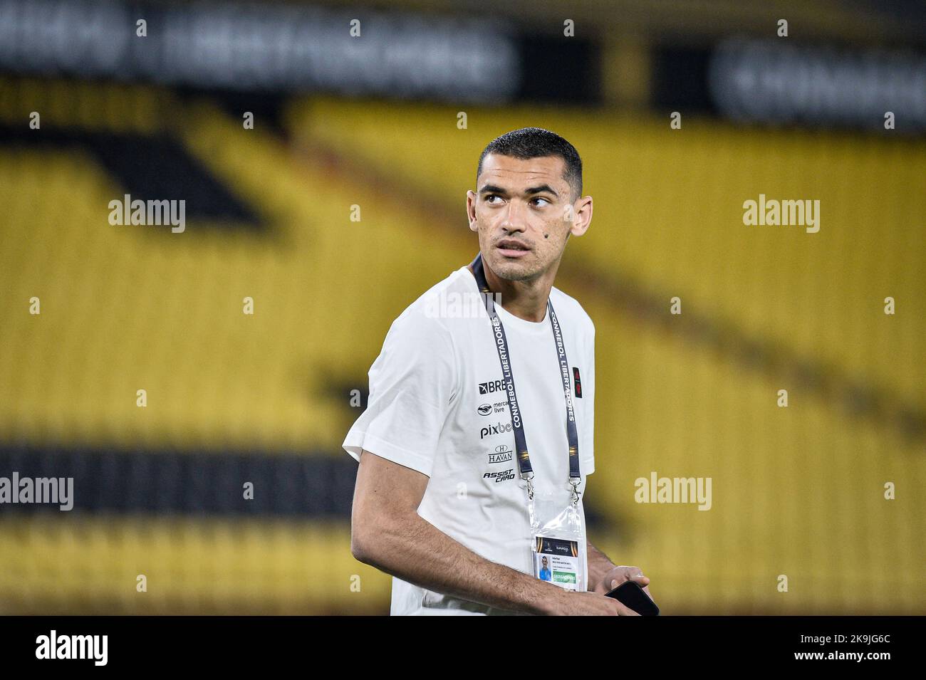Guayaquil, Equador. 28th Oct, 2022. Goalkeeper Santos during field reconnaissance held by the Flamengo team for the 2022 Copa Libertadores Final, held at the Estadio Monumental Isidro Romero Carbo, located in the city of Guayaquil (Ecuador), this Friday afternoon (28). Credit: Nayra Halm/FotoArena/Alamy Live News Stock Photo
