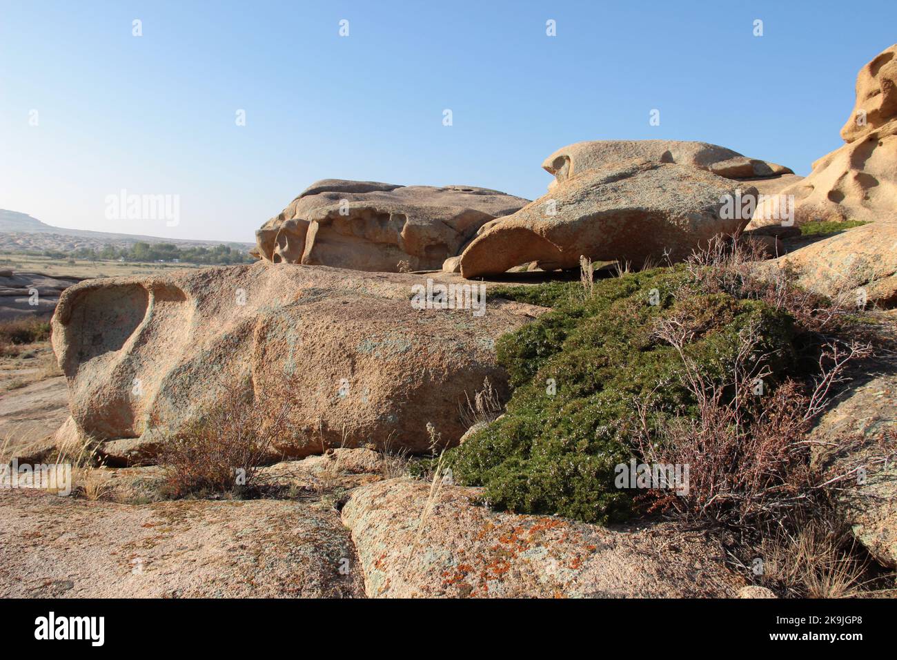 Layered rockslayered volcanic rocks hi-res stock photography and images ...