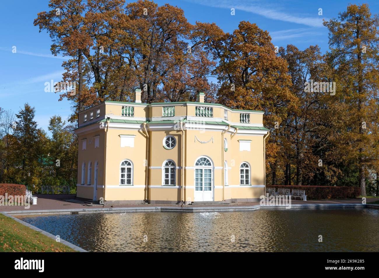 PUSHKIN, RUSSIA - OCTOBER 11, 2022: View of the ancient pavilion of 'Upper bath' (bath pavilion for members of the imperial family) on a October after Stock Photo