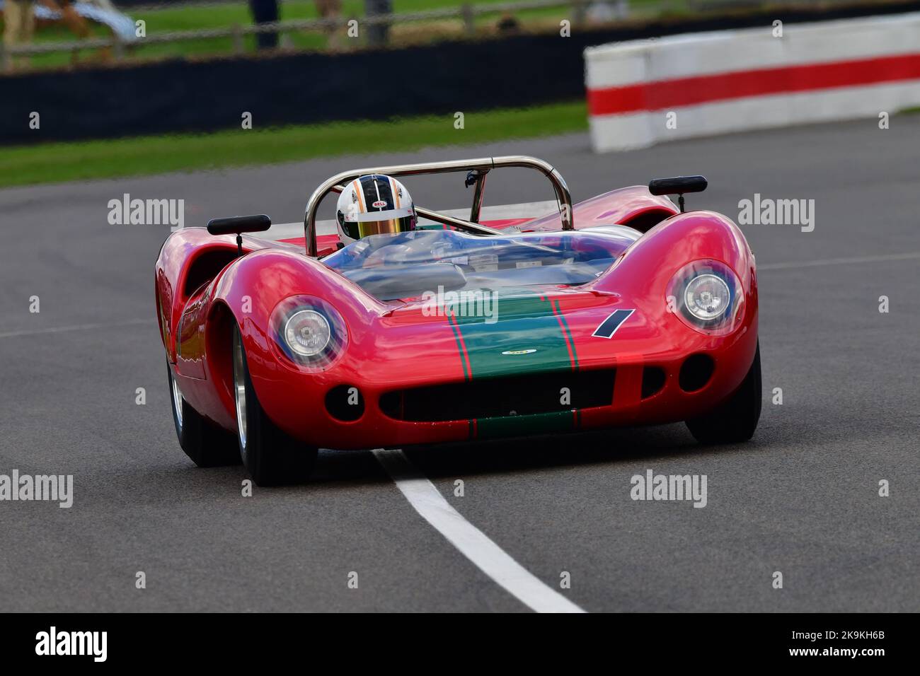 Anthony Sinclair, Lola-Chevrolet T70 Spyder, Whitsun Trophy, Whitsun Trophy, twenty five minutes of racing for unlimited sports cars that competed in Stock Photo