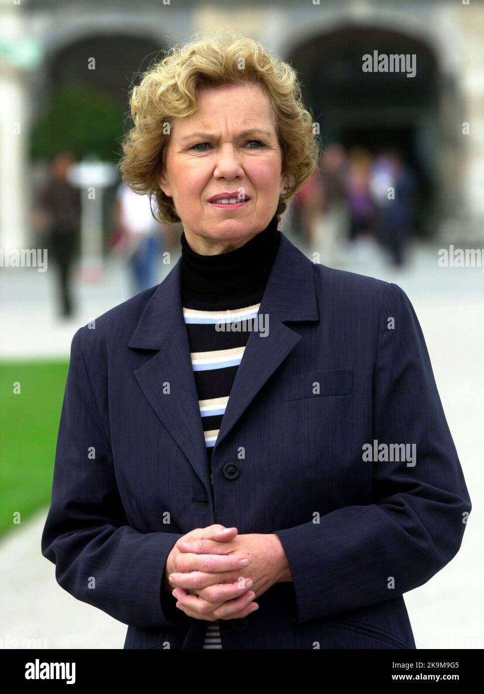 ARCHIVE PHOTO: The actress Witta Pohl would have been 85 years old on November 1st, 2022, SN04 Pohl 2208.jpg Fernsehen,Witta POHL,GER,actress,plays in the television series 'Jenny und Co.' the role of Aunt Ellen. The pilot film for the television series will be broadcast on ZDF on October 2nd, 2001, HF ? Stock Photo