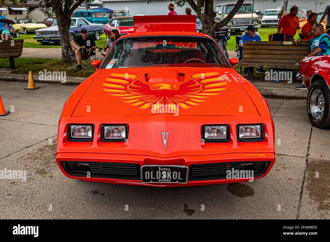 thumbnail interactive-video image 1 of OER Roof Emblem Set For 1976-1979 Pontiac Firebird & Trans AM - Left & Right - Red/Black 1 of 6
