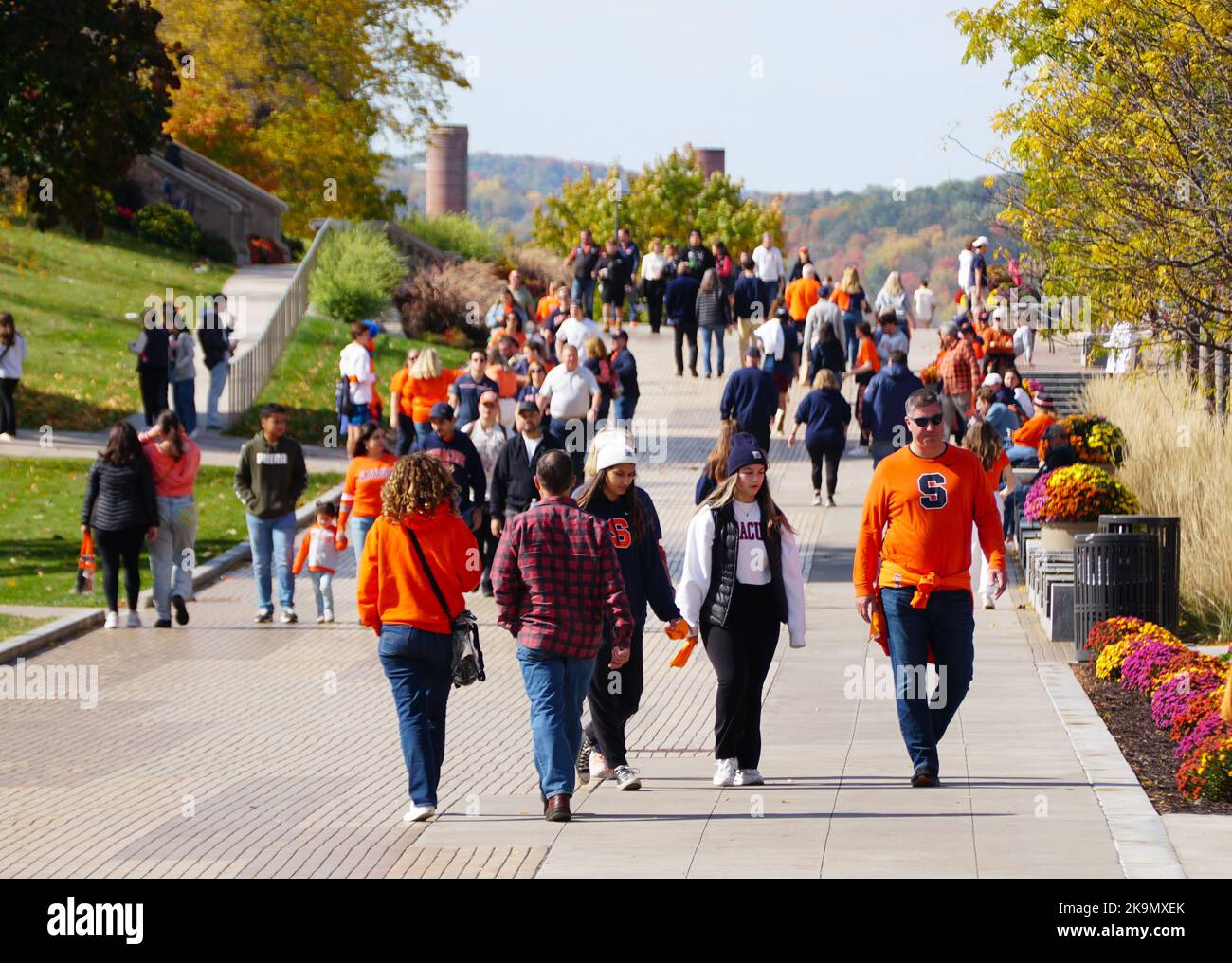 Cleveland tailgating hi-res stock photography and images - Alamy