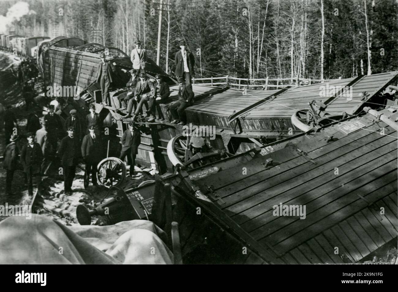 Early rail accidents hi-res stock photography and images - Alamy