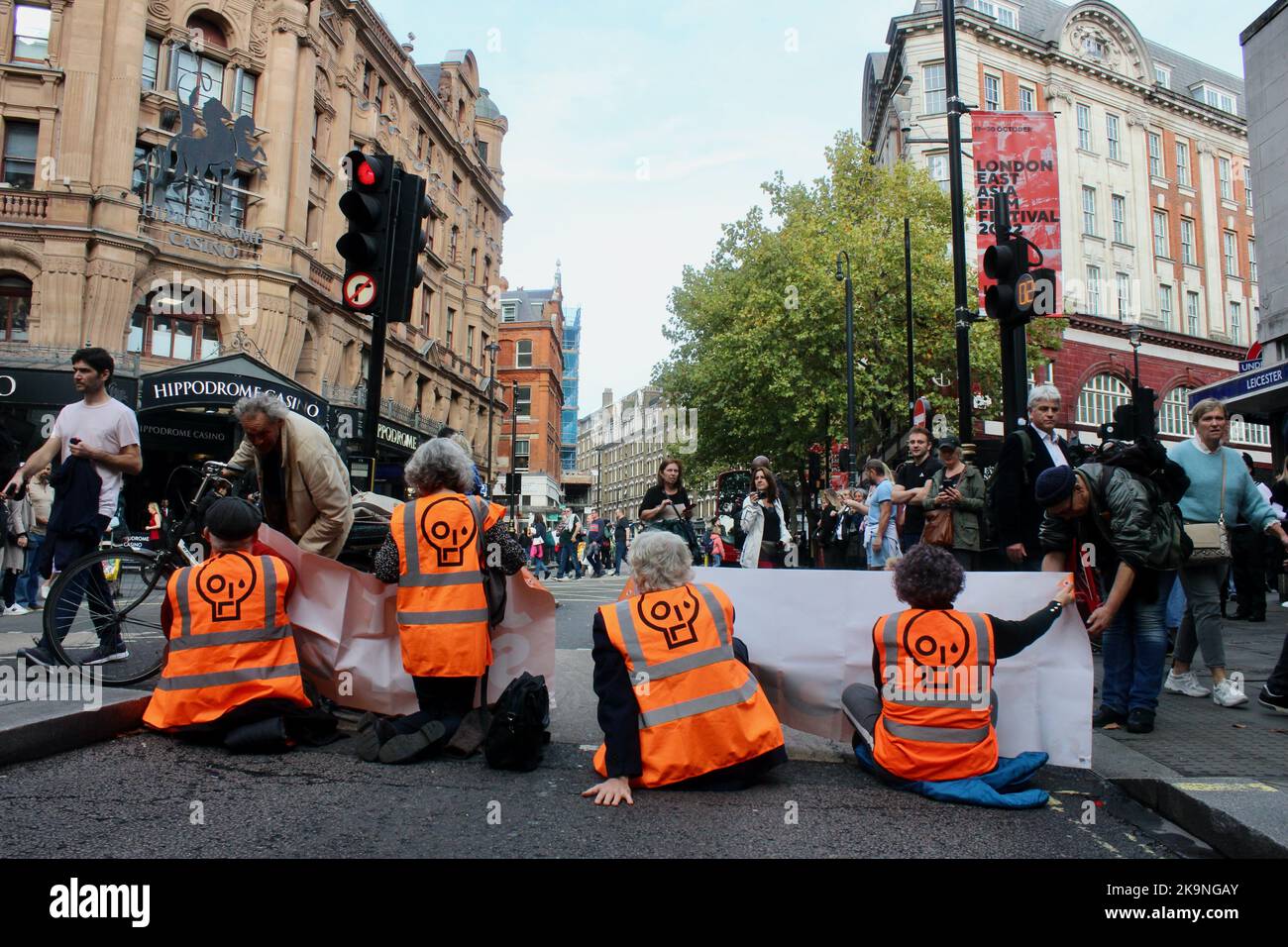 just stop oil protestors block charing cross road london on 29th october 2022 Stock Photo