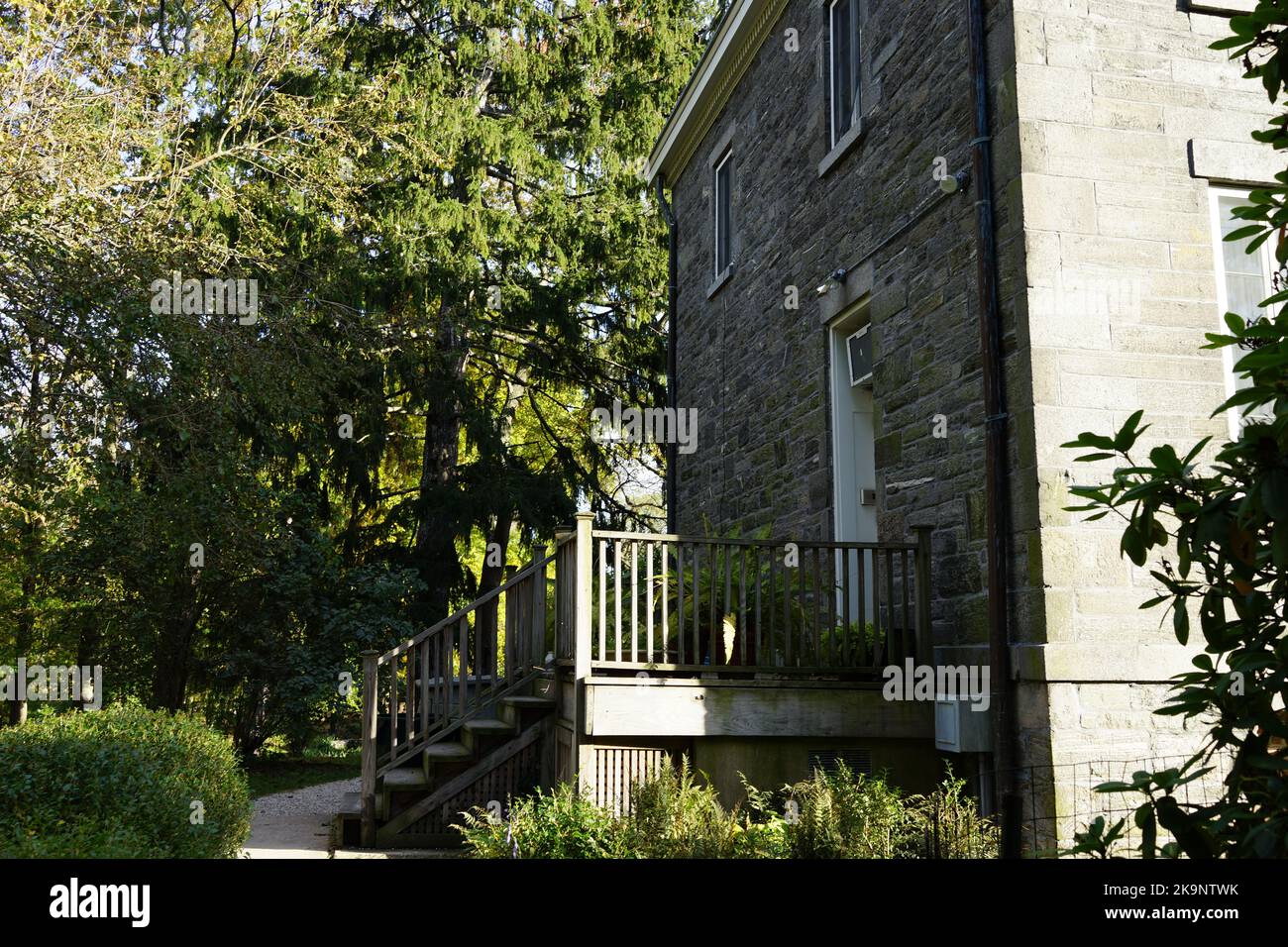 It is a historic house museum located in the northern portion of Pelham