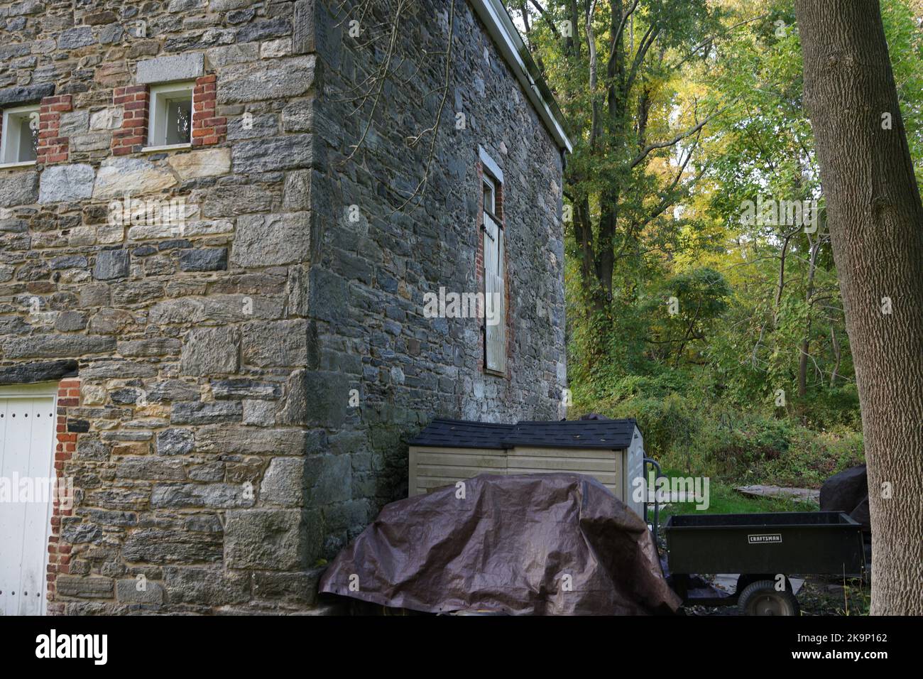 It is a historic house museum located in the northern portion of Pelham