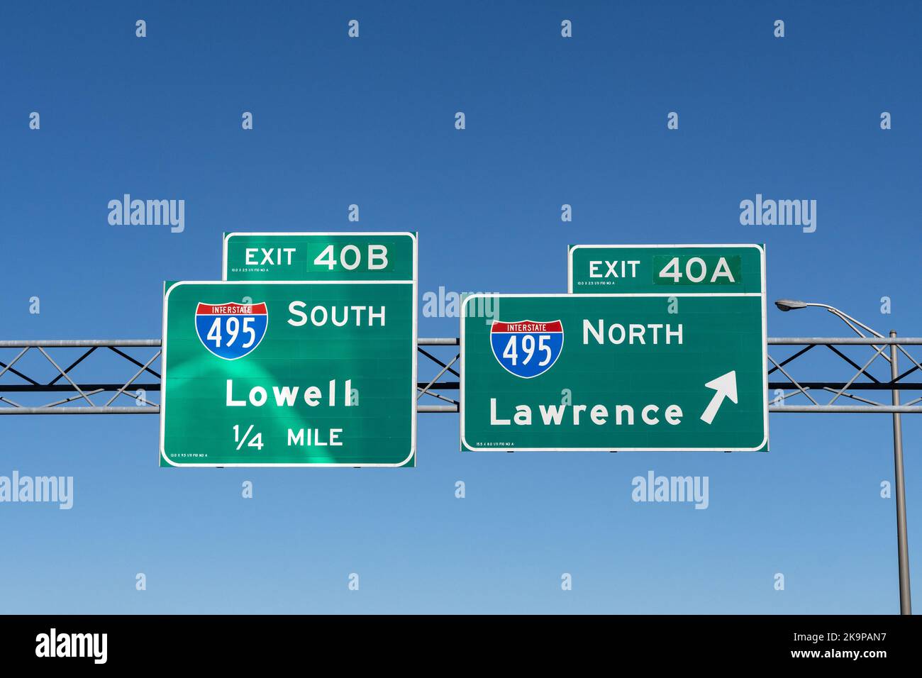 Andover, Massachusetts - Oct. 19, 2022: Highway signs on Route 93 Northbound for Exit 40B, Interstate 495 South toward Lowell; and Exit 40A Interstate Stock Photo