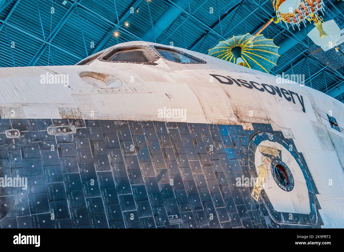 The Space Shuttle Discovery, National Air and Space Museum, Virginia