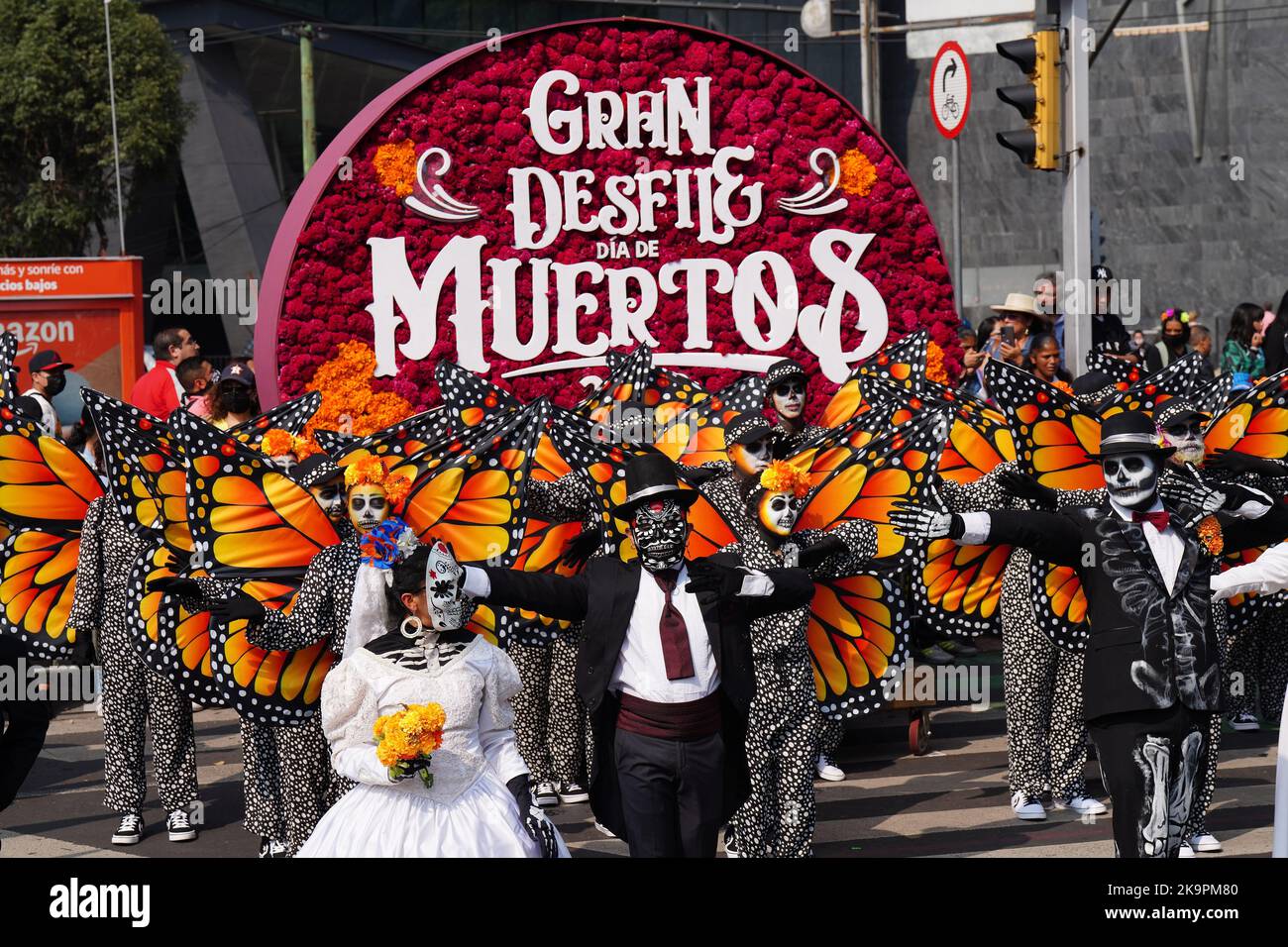Mexico City, Mexico. 29th Oct, 2022. Monarch butterfly costumed performers perform during the Grand Parade of the Dead to celebrate Dia de los Muertos holiday on Paseo de la Reforma, October 29, 2022 in Mexico City, Mexico. Credit: Richard Ellis/Richard Ellis/Alamy Live News Stock Photo