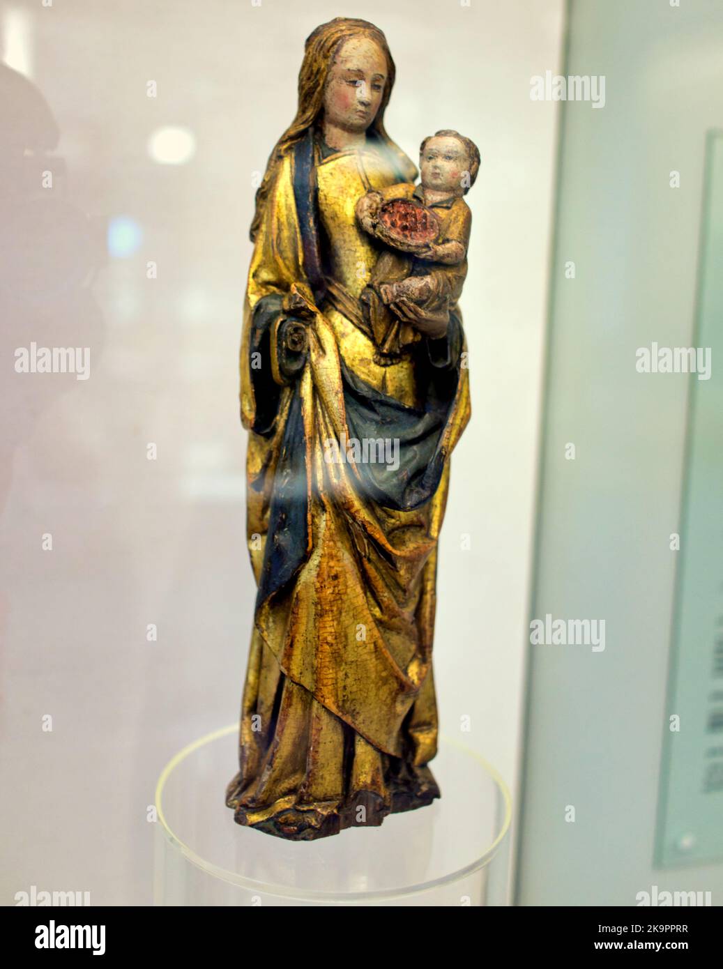St. Mungo Museum Of Religious Life & Art Madonna and child Stock Photo