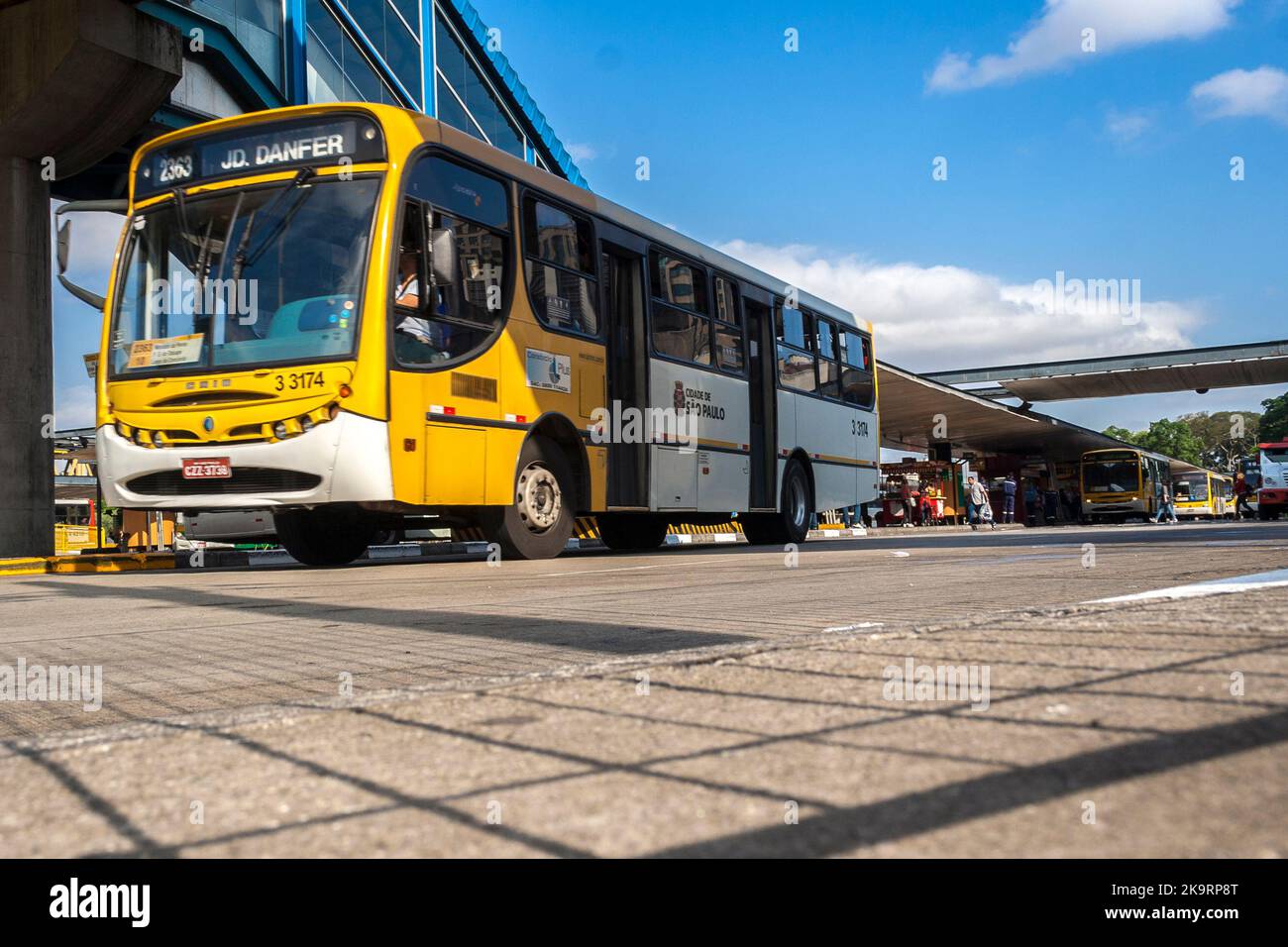 Dom pedro ii bridge hi-res stock photography and images - Alamy