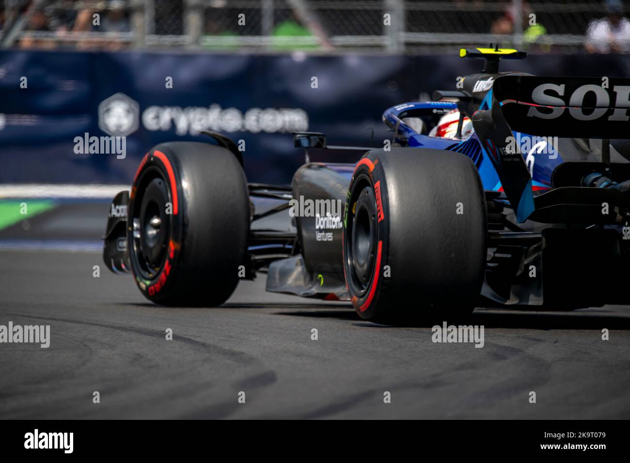 Mexico City, Mexico, 30th Oct 2022, Nicholas Latifi, from Canada competes for Williams Racing. Qualifying, round 20 of the 2022 Formula 1 championship. Credit: Michael Potts/Alamy Live News Stock Photo