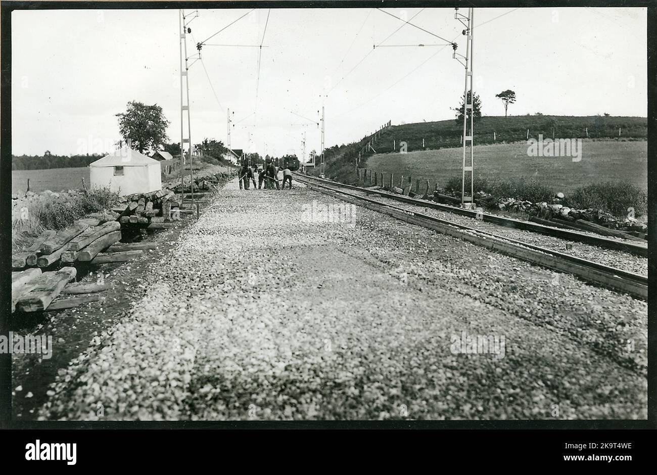 Planning of the second layer Makadam on the line between Sösdala and ...