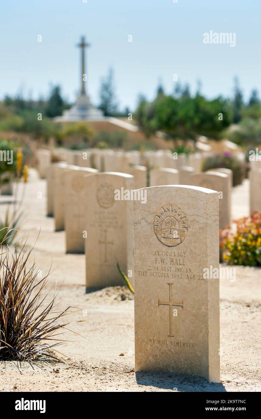 Australian Imperial Force war graves at the El Alamein War Cemetery at Alamein in Egypt. El Alamein War Cemetery contains Commonwealth graves. Stock Photo