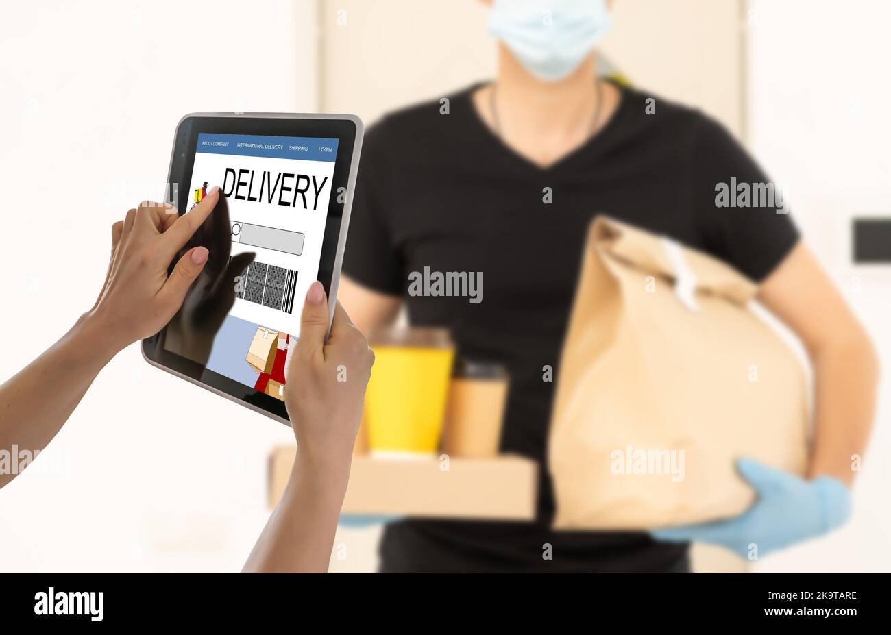 Hand electronic menu tablet hi-res stock photography and images - Alamy