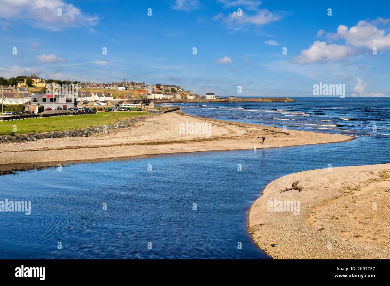 10 September 2022: Banff, Scotland, UK - The Scottish coastal town of Banff, Aberdeenshire, and the River Deveron as it meets the sea. Stock Photo