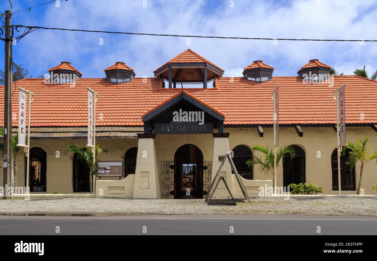 The Beachcomber Building (1845) one of the oldest on the island of Rarotonga. Originally a Sunday school, it now houses a cafe and art gallery Stock Photo