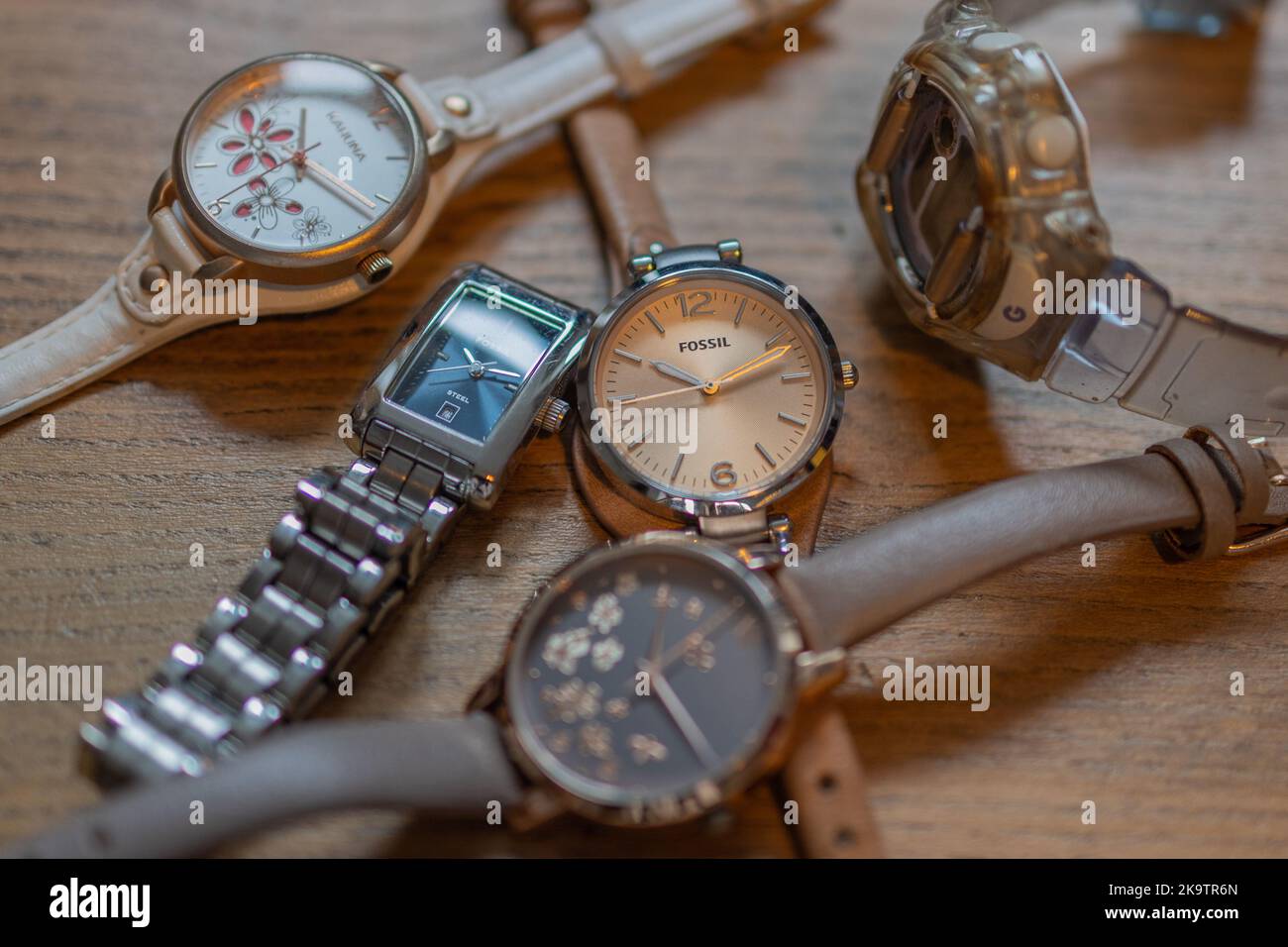 Southend On Sea UK 30th Oct 2022 Watches Waiting To Be Adjusted southend-on-sea-uk-30th-oct-2022-watches-waiting-to-be-adjusted