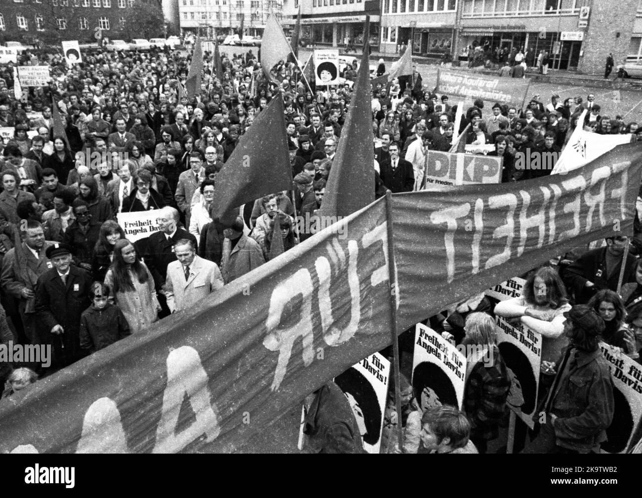 The visit of the sister of the US-singer Angela Davis, Fanny, here on 19 October 1971 in Opladen, was dedicated to solidarity and liberation of the Stock Photo