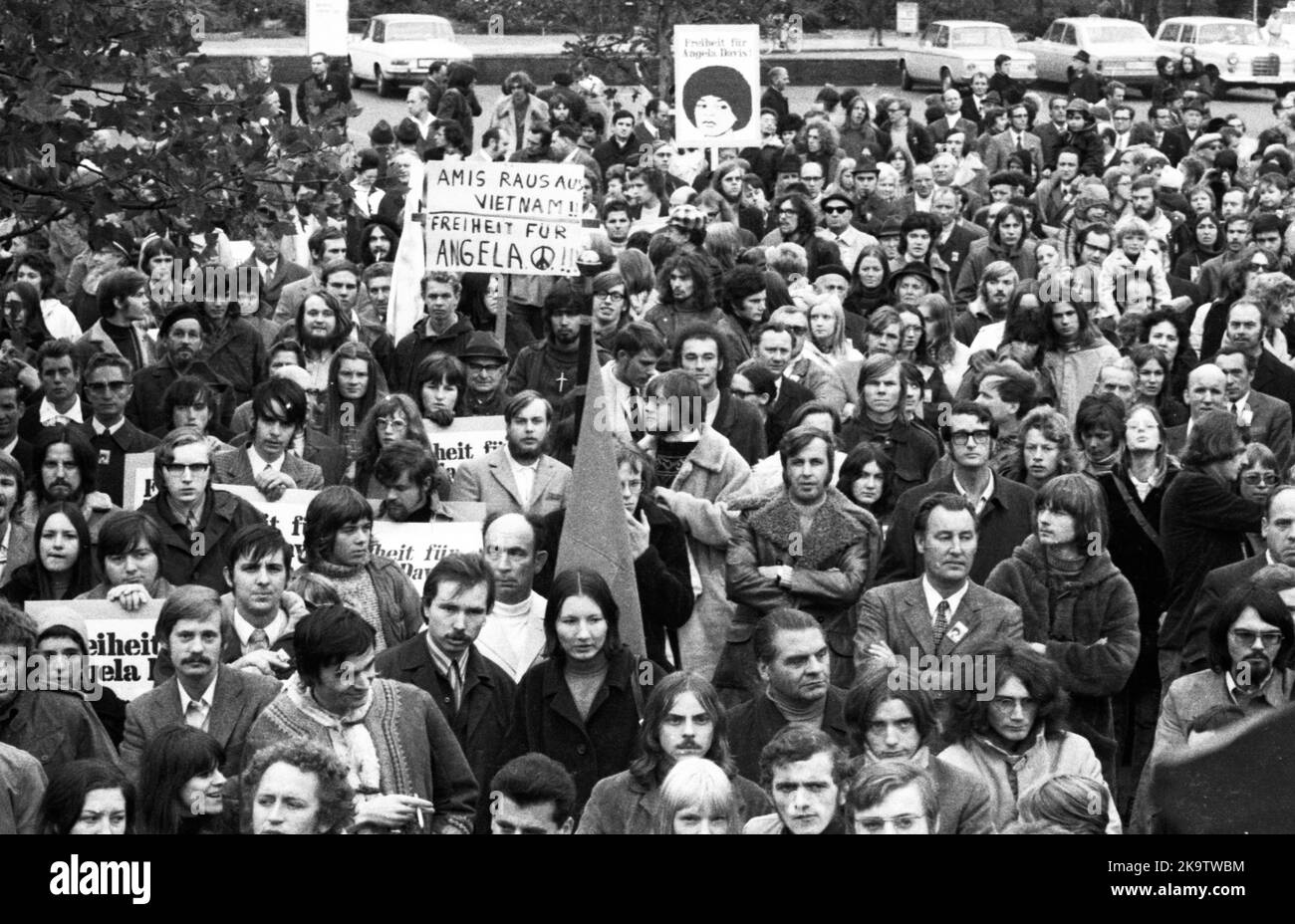 The visit of the sister of the US-singer Angela Davis, Fanny, here on 19 October 1971 in Opladen, was dedicated to solidarity and liberation of the Stock Photo