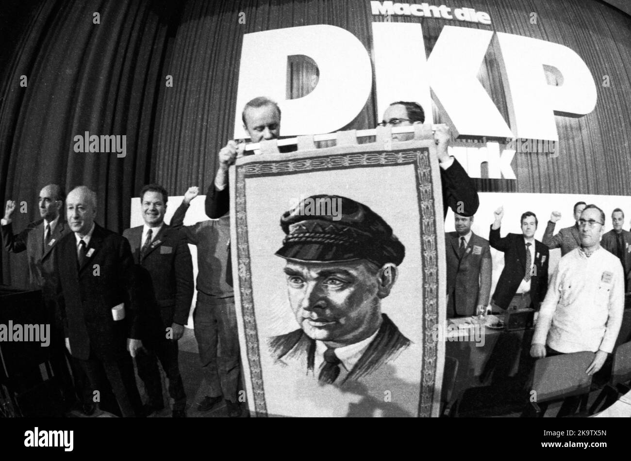 The 2nd Party Congress of the German Communist Party (DKP) was held in Duesseldorf from 25. 11. 1971 to 28. 1971. Kurt Bachmann, Albert Norden Stock Photo