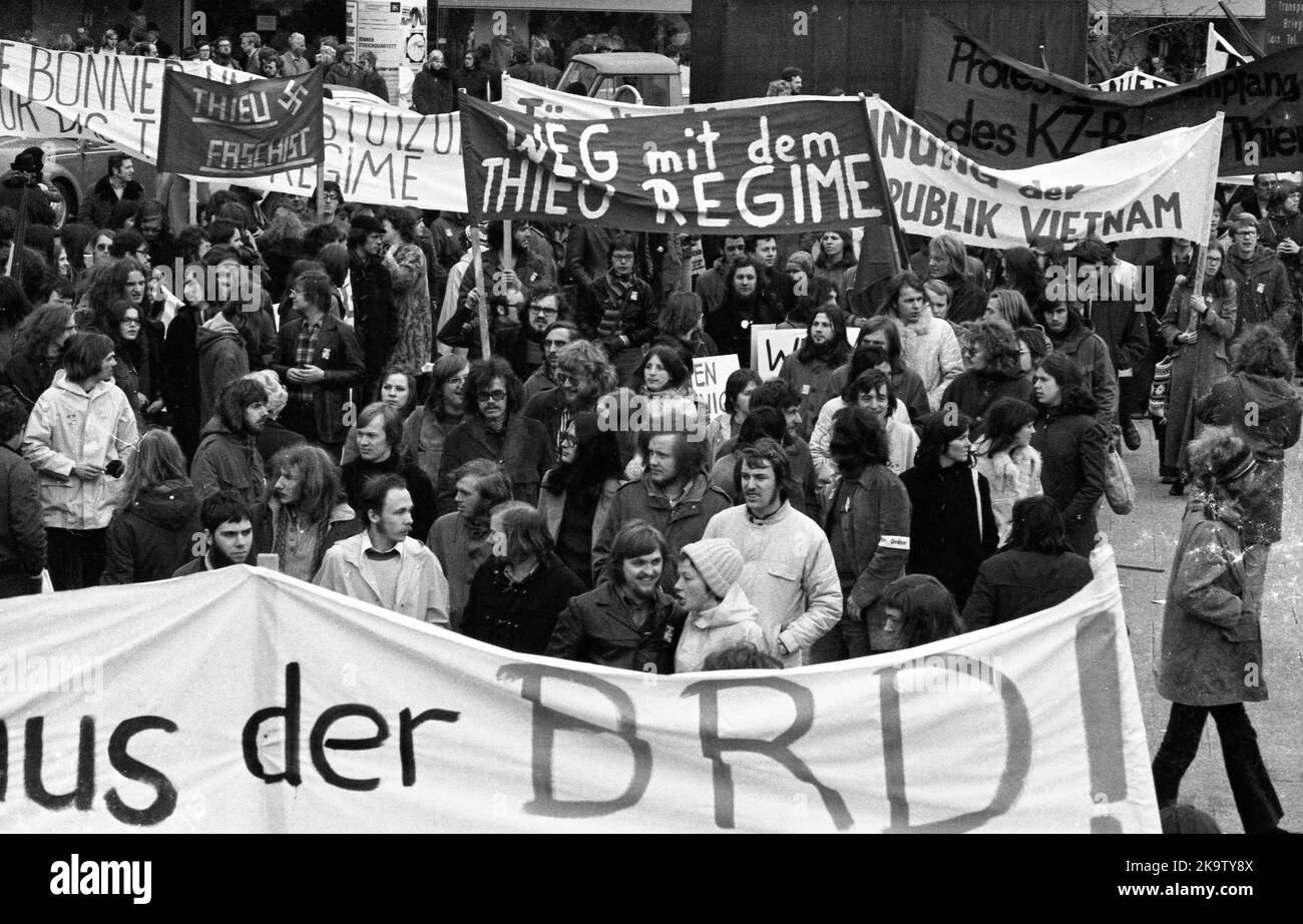 Called by the International Vietnam Solidarity Initiative, several