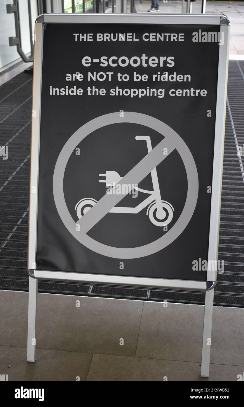 Sign at the Brunel shopping centre, Bletchley, Milton Keynes: 'e-scooters are NOT to be ridden inside the shopping centre'. Stock Photo