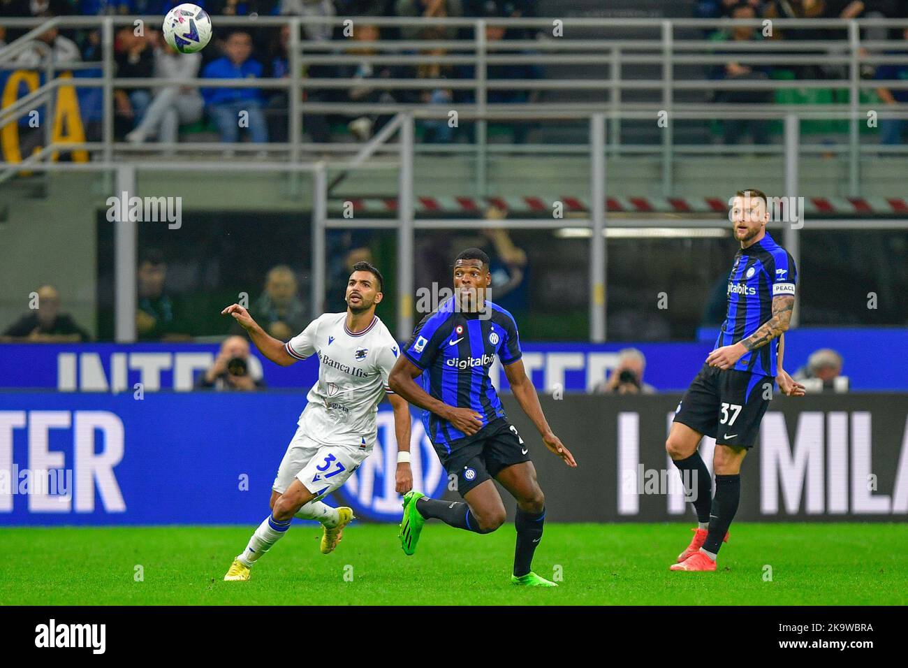 Milano, Italy. 29th Oct, 2022. Mehdi Leris (37) of Sampdoria and Denzel Dumfries (2) of Inter seen in the Serie A match between Inter and Sampdoria at Giuseppe Meazza in Milano. (Photo Credit: Gonzales Photo/Alamy Live News Stock Photo