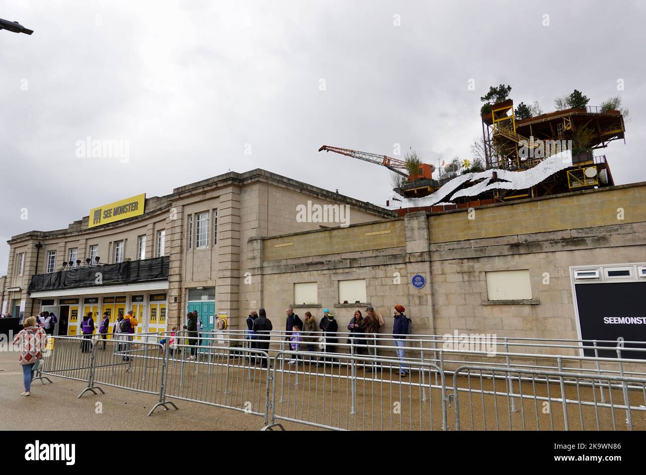 Weston-Super-Mare, Somerset, UK. 30th Oct, 2022. Black clouds over “See Monster” as high winds close the door on the last weekend before it is closed for dismantling on 5th Nov. Credit: Julian Kemp/Alamy Live News Stock Photo