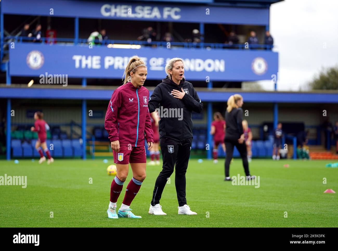 Aston Villa manager Carla Ward and Rachel Daly during the warm up before the Barclays Women's Super League match at Kingsmeadow, London. Picture date: Sunday October 30, 2022. Stock Photo