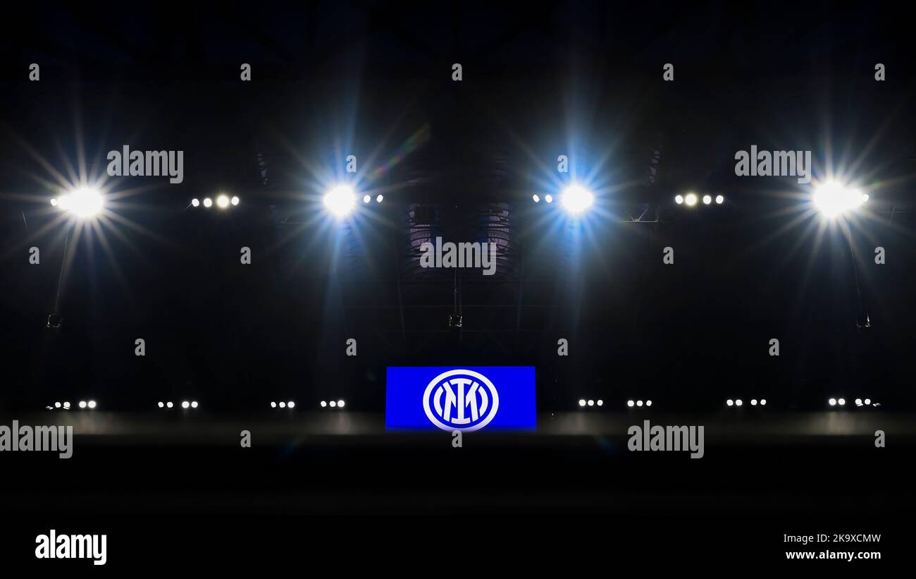 Milan, Italy. 29 October 2022. A scoreboard displays logo of FC Internazionale prior to the Serie A football match between FC Internazionale and UC Sampdoria. Credit: Nicolò Campo/Alamy Live News Stock Photo