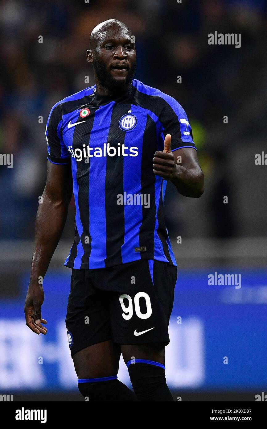 Milan, Italy. 29 October 2022. Romelu Lukaku of FC Internazionale gestures during the Serie A football match between FC Internazionale and UC Sampdoria. Credit: Nicolò Campo/Alamy Live News Stock Photo