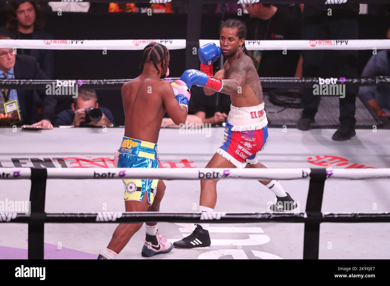 GLENDALE, AZ OCTOBER 29 Ashton Sylve and Braulio Rodriguez meet in