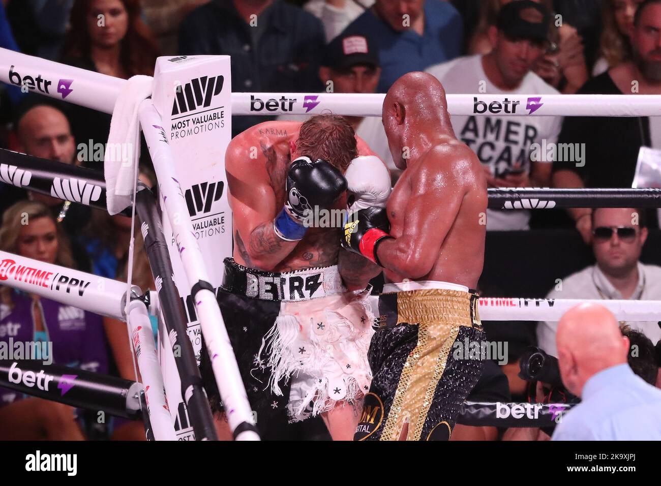 GLENDALE, AZ OCTOBER 29 Jake Paul and Anderson Silva meet in the