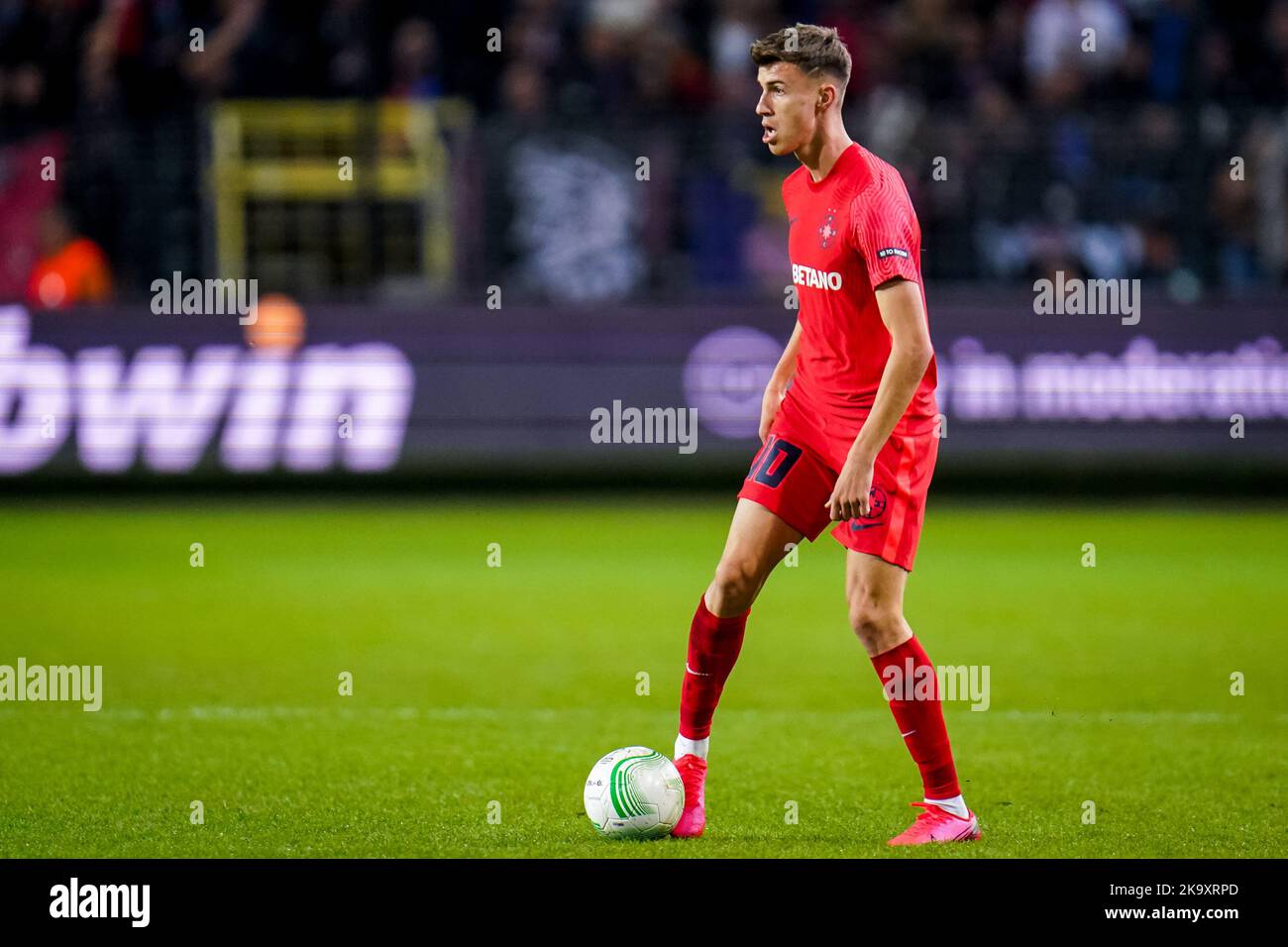 Portrait of Octavian Popescu during Romania Superliga: A.F.C. News Photo  - Getty Images