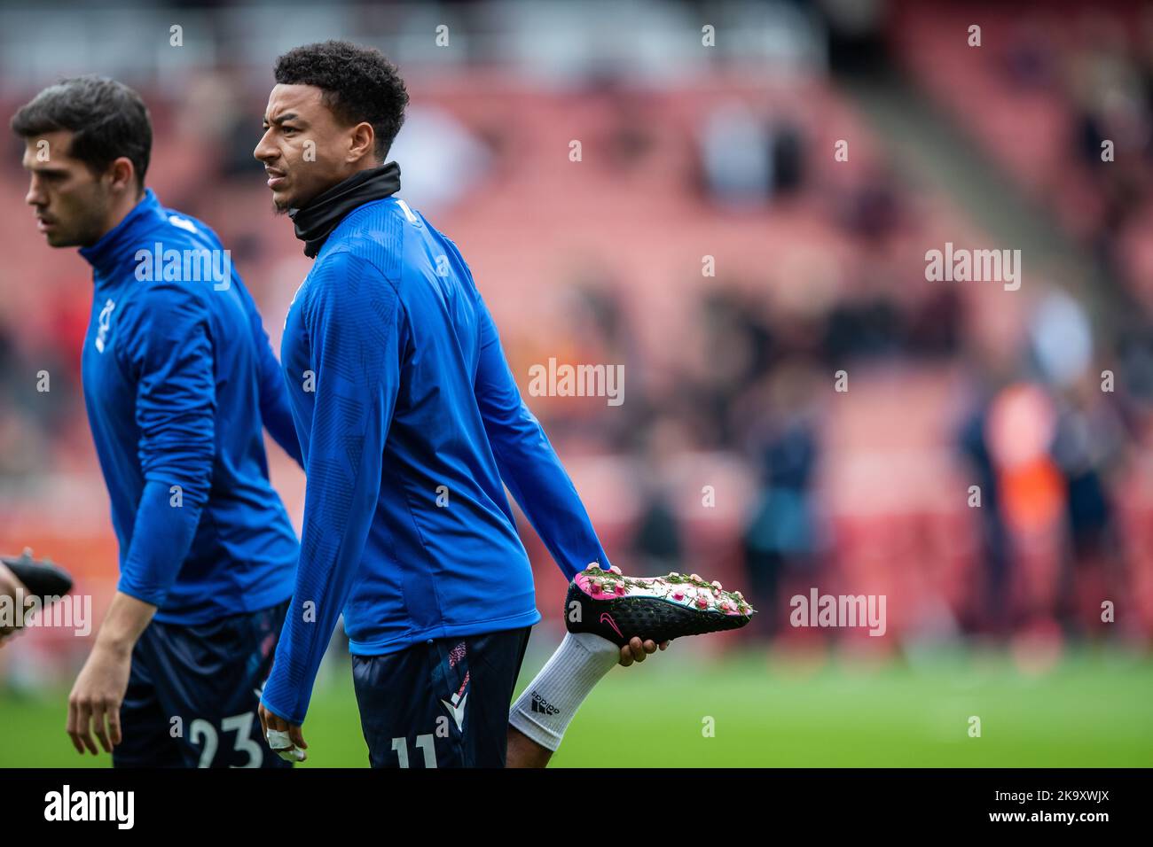 Jesse Ritchie Jesse Lingard #11 of Nottingham Forest warms up before the Premier ...