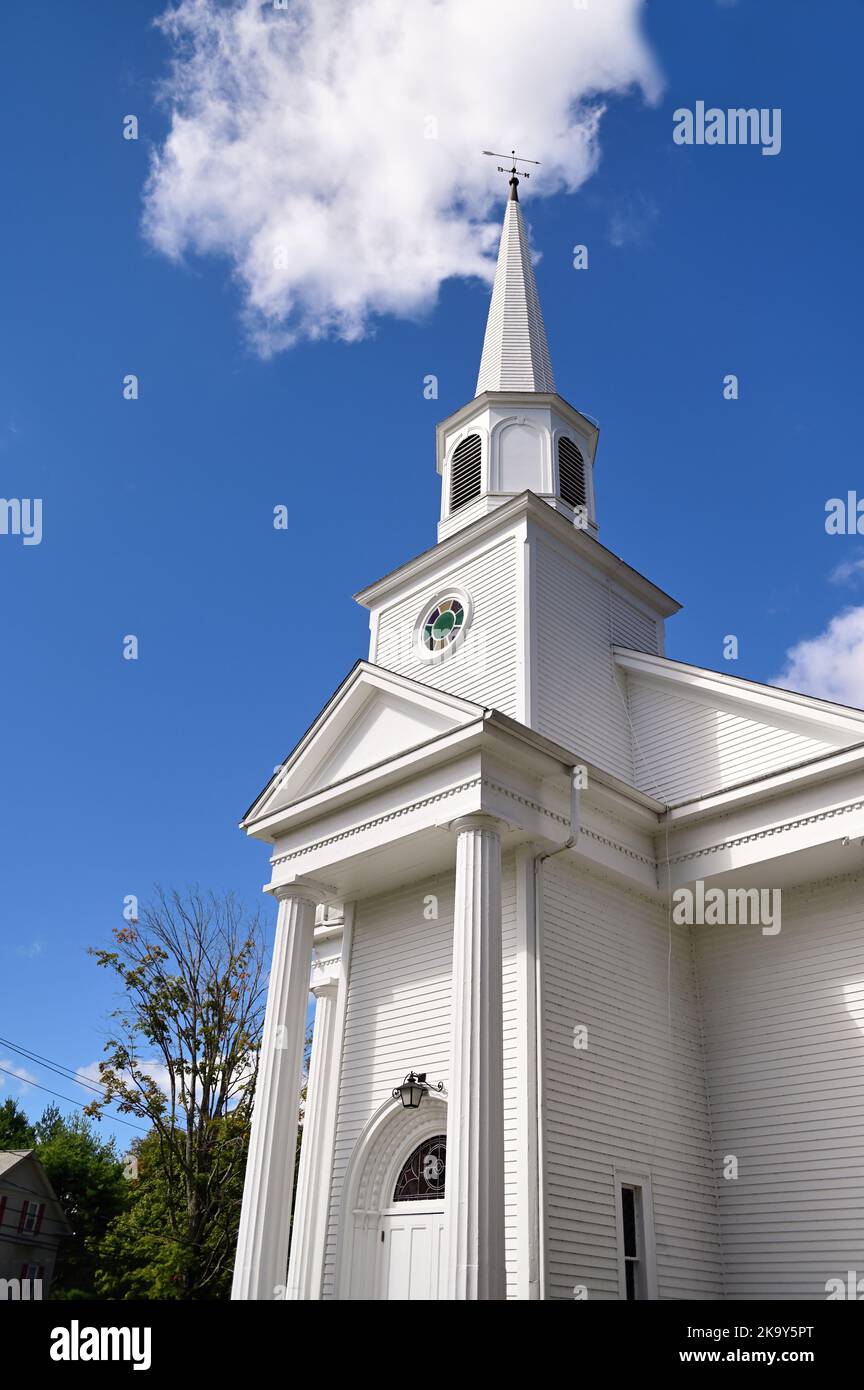 Pascoag, Rhode Island, USA. Pascoag Community Baptist Church in a picturesque setting. Stock Photo