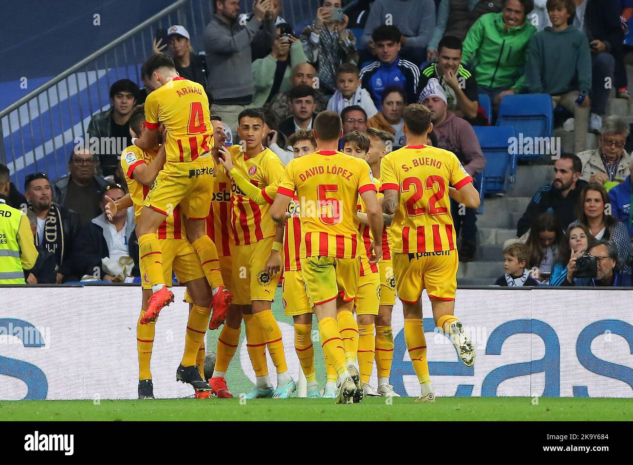 Madrid, Spain, on October 30, 2022. Girona players celebrate during La Liga Match Day 12 between Real Madrid CF and Girona FC at Santiago Bernabeu Stadium in Madrid, Spain, on October 30, 2022. Credit: Edward F. Peters/Alamy Live News Stock Photo
