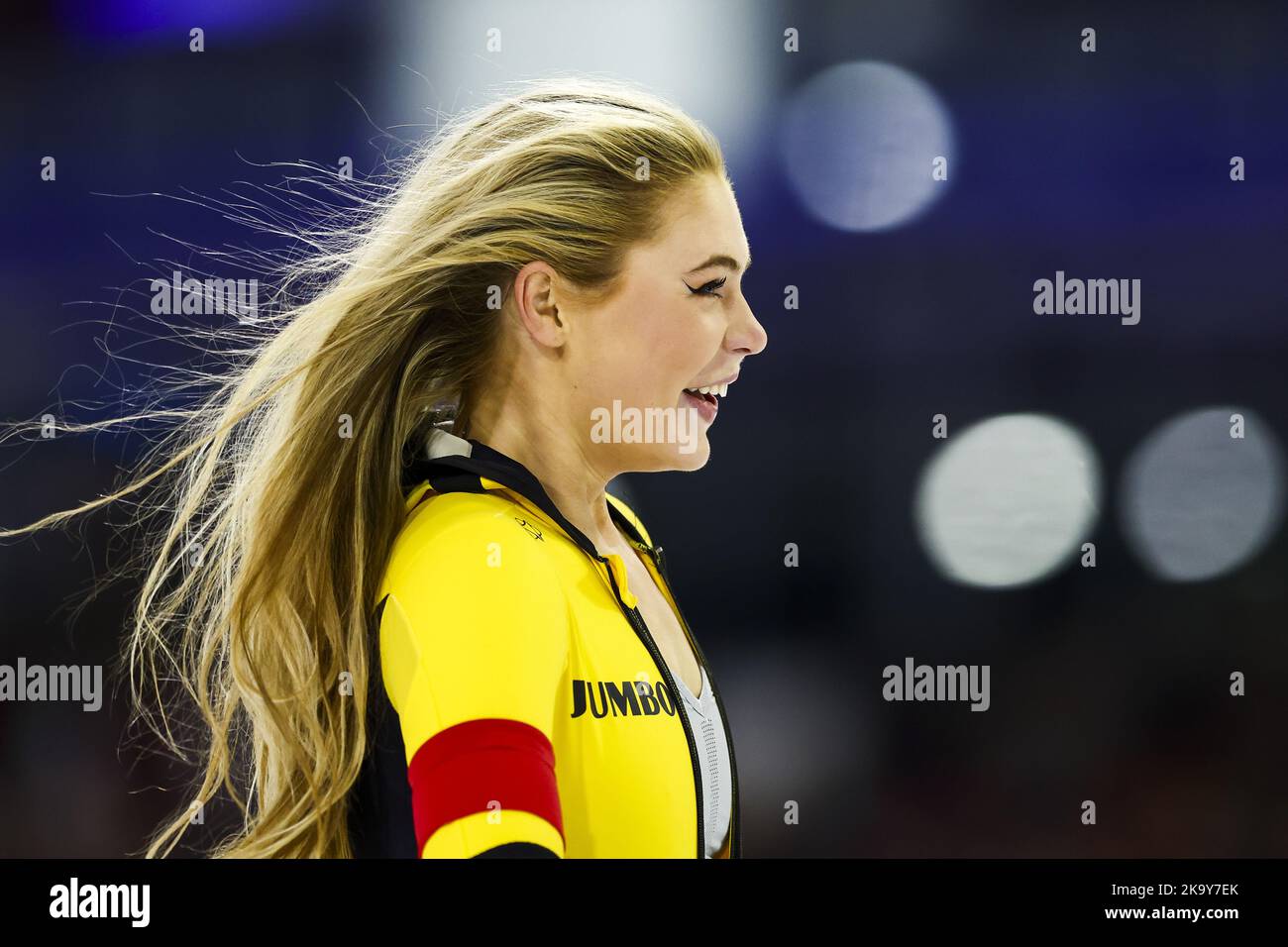 2022-10-30 16:49:52 HeereNVEEN - Jutta Leerdam reacts after the 1000 meters during the World Cup Qualifying Tournament in Thialf. ANP VINCENT JANNINK netherlands out - belgium out Stock Photo