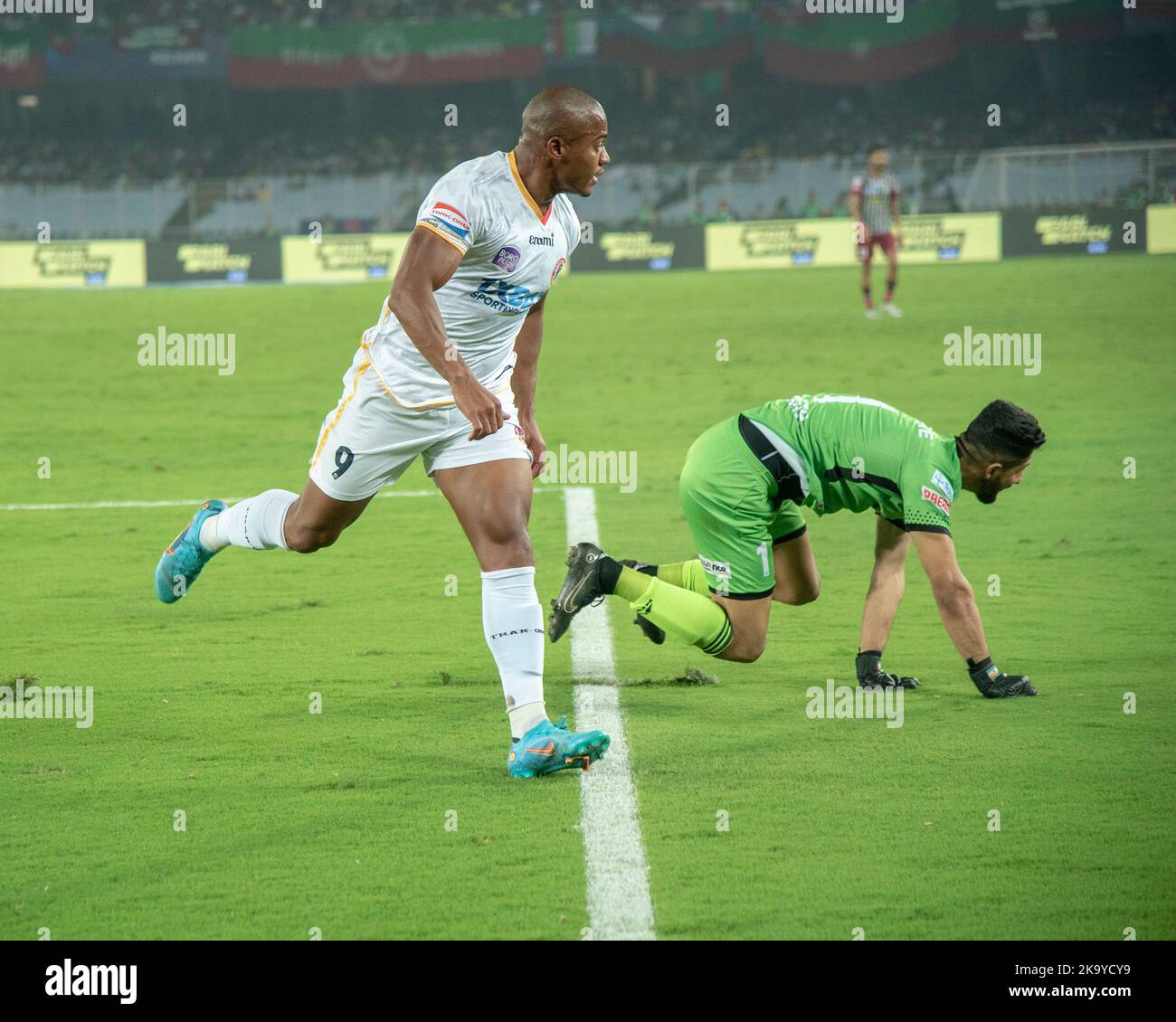 Kolkata, India. 29th Oct, 2022. ATKMB (Mohunbagan football club) and ...